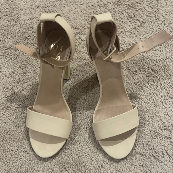 Mix No. 6 Shoes - Mix No. 6 pump- nude. New size 6.5